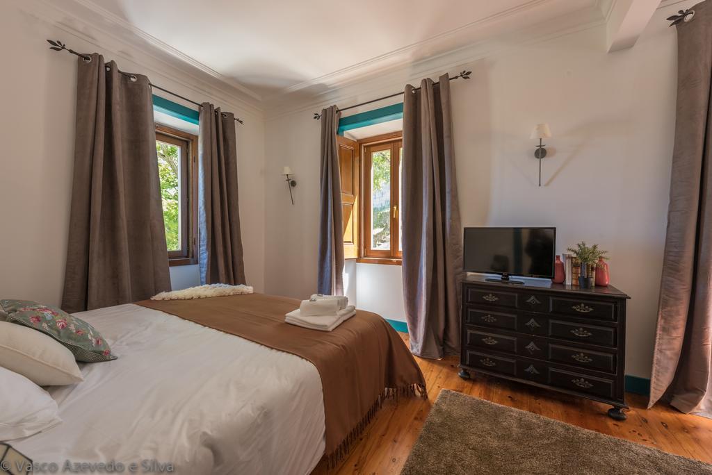 Guest House Villa Dos Poetas Sintra Room photo A bedroom at the Pousada